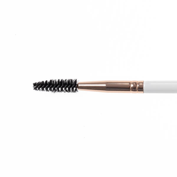 Elisabeth Hess Beauty Brushes Alesja Pinsel nah