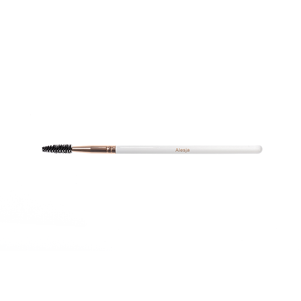 Elisabeth Hess Beauty Brushes Alesja Pinsel vorderseite